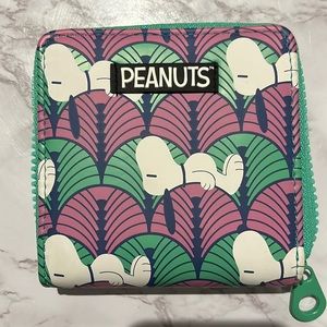 Snoopy wallet